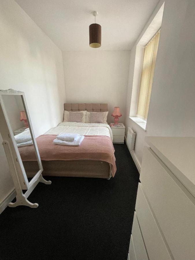 2 Bedroom Apartment In Kidderminster Kültér fotó