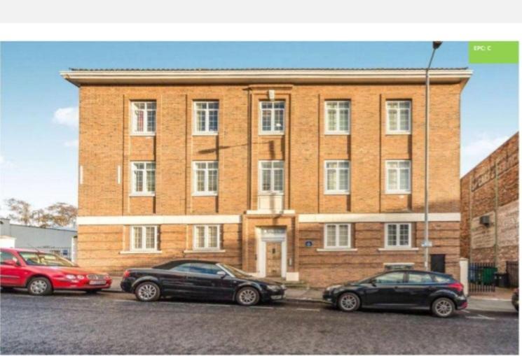 2 Bedroom Apartment In Kidderminster Kültér fotó